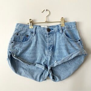 One Teaspoon Bandits Light Wash Denim Shorts Size 24